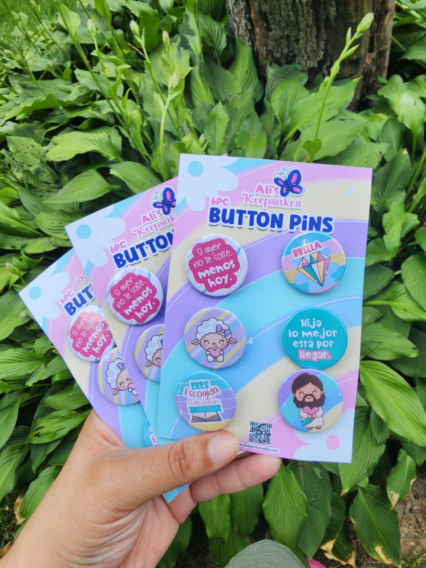 "Fruto del Espiritu" Set of 9 Small Pins 1.25"